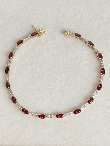 9ct gold garnet - 9ct,