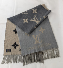 Louis Vuitton Authentic Scarf