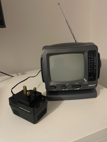 Woolworths maxim retro - 5.5",