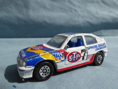 Matchbox cars vauxhall astra - cars,