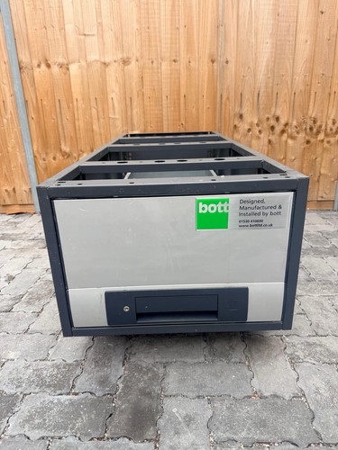 Bott van draw racking - van,