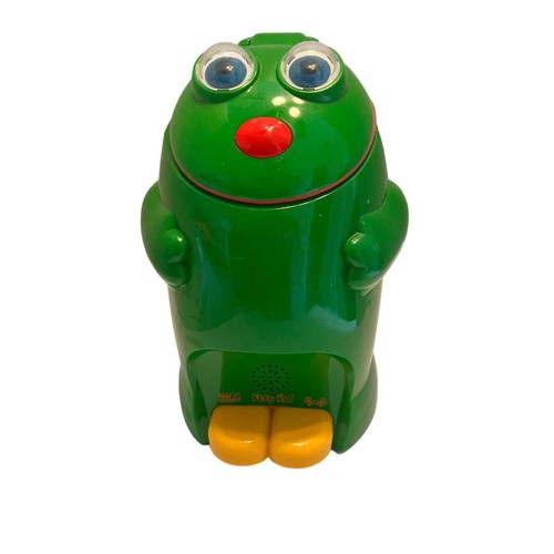 Funny fred the talking garbage - funny,