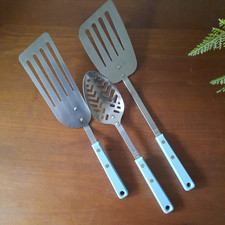 3 x Skyline Vintage Kitchen Utensils Blue Handles Kitchenware Camper EXCELLENT
