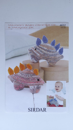 Sirdar 4632 dinosaur knitting - 4632,
