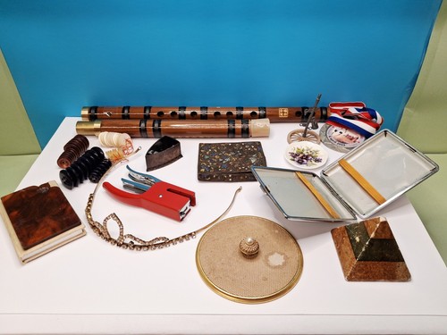 Random vintage bits - , &