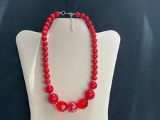 Chunky Shades Of Red Beads