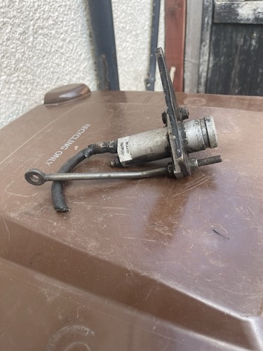 Early triumph clutch - tr,