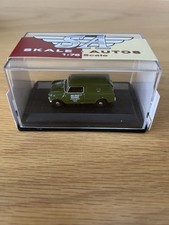 Hornby Skale Autos R7125 BMC Mini Van for 1:76 Scale 00 Gauge Model Railways