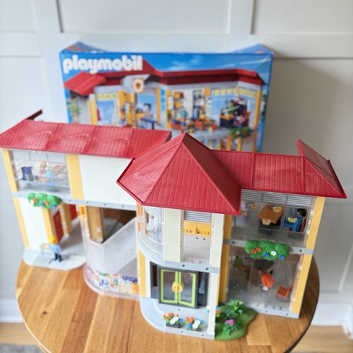 Playmobil furnished school - furnished,