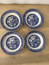 Vintage Blue Willow Bowls Set
