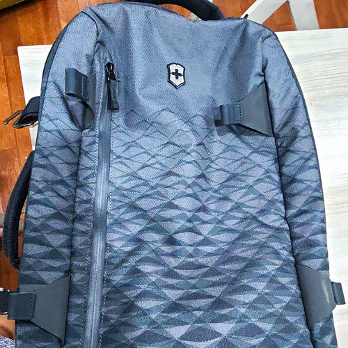 Victorinox carry rolling - victorinox,