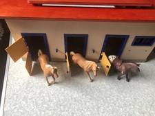 schleich wood horse stable. not complete.