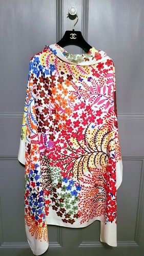 Ladies large neck - ladies,