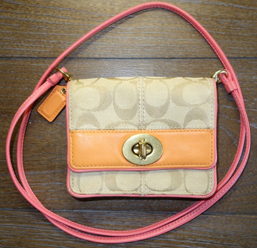 Vintage coach mini crossbody - vintage,