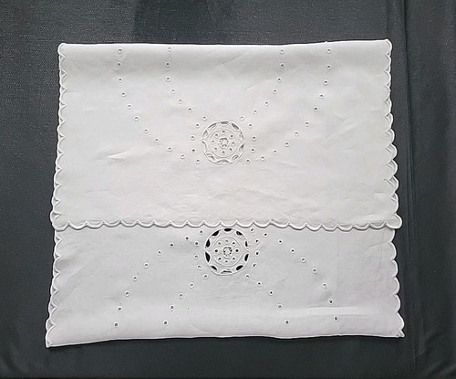 Vintage antique white linen - white,