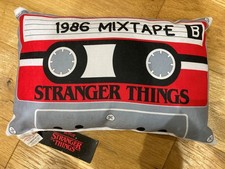 New STRANGER THINGS "1986