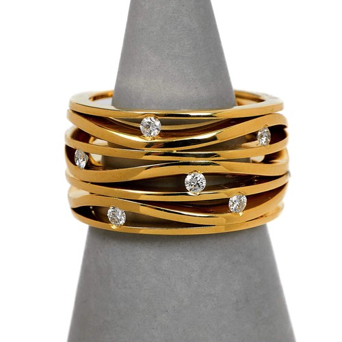 Pre owned 18ct gold - pre-owned,