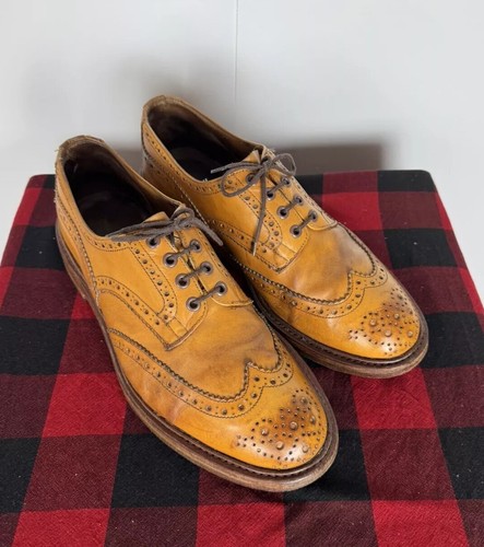 Trickers bourton acorn antique - trickers,