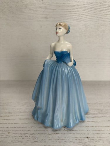 Coalport figurines debutantes - coalport,