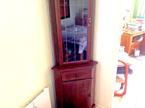 Corner cabinet mahogany - corner, walnut