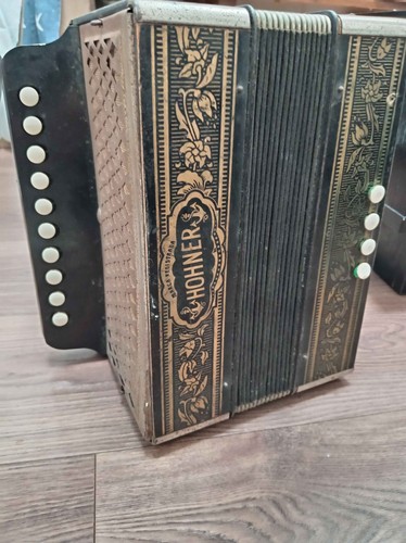 Vintage accordion hohner - , 'hohner'