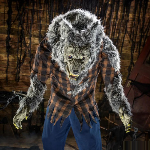 Animated hulking werewolf - animated,