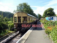 PHOTO  A TRAIN FOR