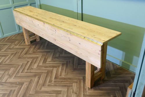 Very long extending pine - very,