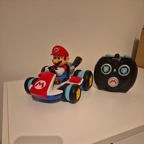 Super mario kart remote - mario,