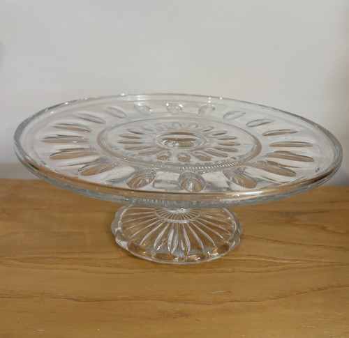Vintage clear glass - cake, stand