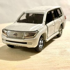 Tomica No5 Toyota Land Cruiser