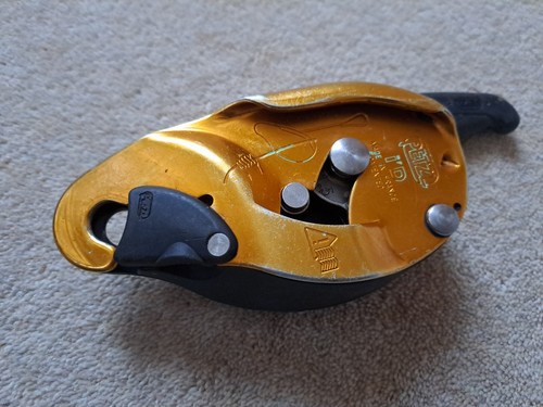 Petzl descender - petzl,