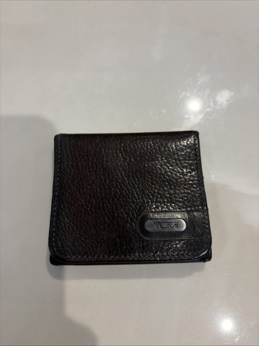 Tumi brown leather coin purse - brown,
