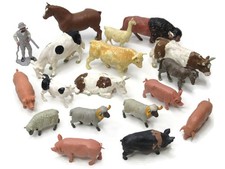 Britains Farm Animal Figure Bundle X 18 Cows Sheep Pigs Farmer Alpaca Horse Toys