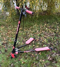 Yvolution Y Fliker Flicker Swing Wiggle Scooter. Foldable Outdoor Toy For Kids.