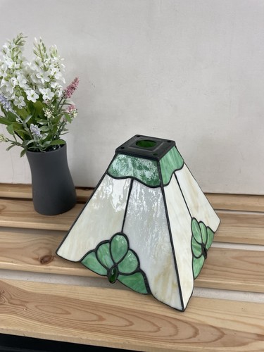 Art deco green cream - deco,