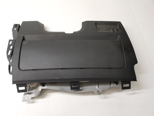 Range rover evoque knee - evoque, airbag