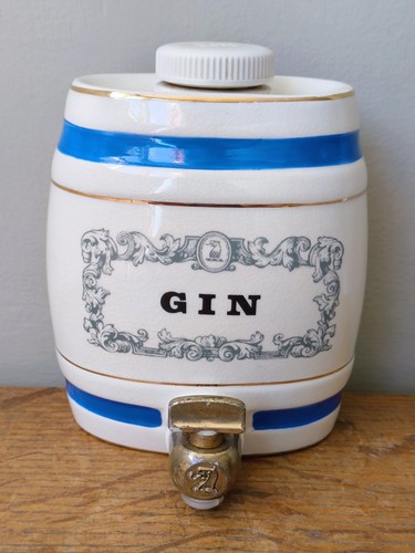 Vintage wade royal victoria - wade,