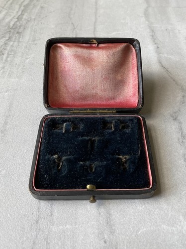 Antique vintage stud - antique/vintage, box