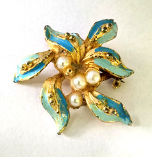 Vintage enamel flower brooch