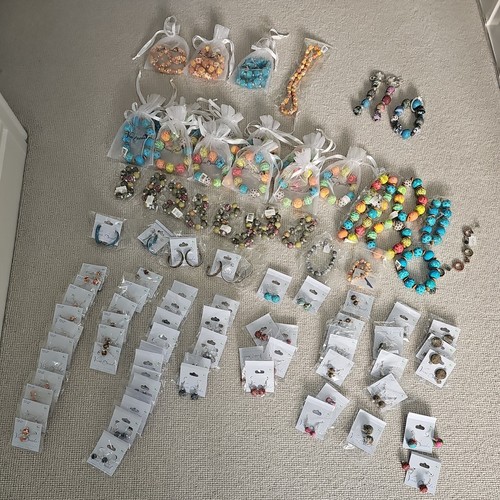 Job lot viva beads hand - job,
