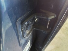 REAR HINGE VAUXHALL CORSA MK5