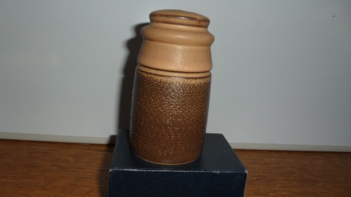 Denby cotswold salt pot with - salt,