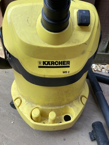 Karcher wet dry vacuum - &,