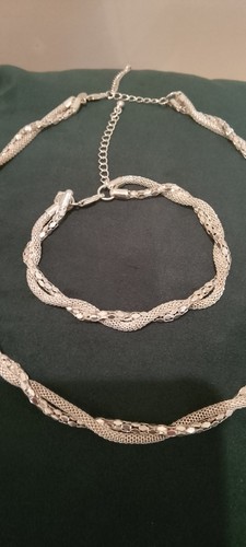 Matching silver tone - tone, snake