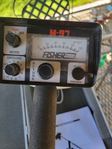 Fisher metal detector - metal,