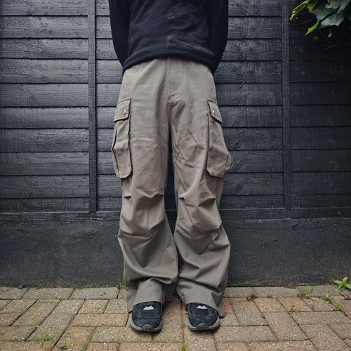 Multi pocket articulated baggy - pocket,