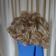 Hairpower Synthetic Blonde Short Curly Wig
