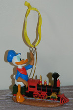 Disney Store Donald Duck Steam Train Driver Xmas Tree Decoration Ornament 2020