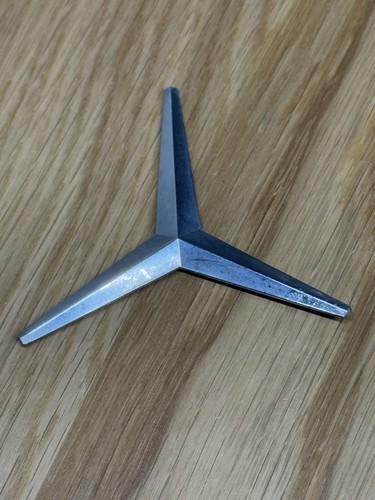 Mercedes benz trunk lid emblem - benz,